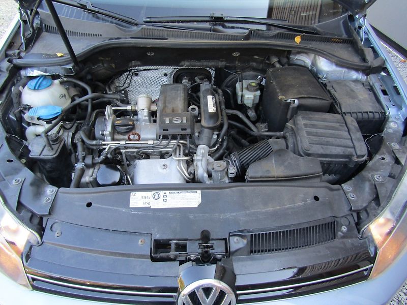 Volkswagen Golf (2011) 1.2 TSI 77kW - fotka 44 z 45