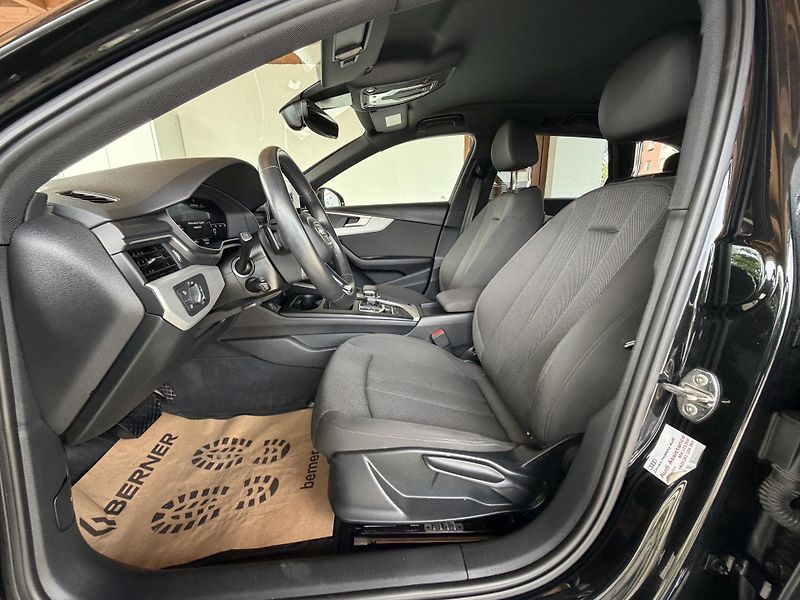 Audi A4 2.0 40 TDI quattro S tronic - fotka 27 z 32
