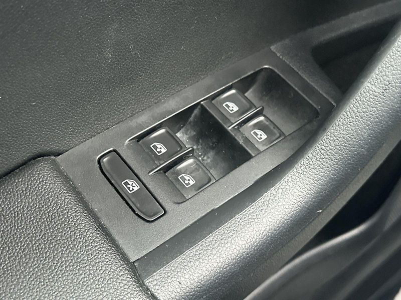 Škoda Octavia (2018) 1.6 TDI Style - fotka 17 z 26
