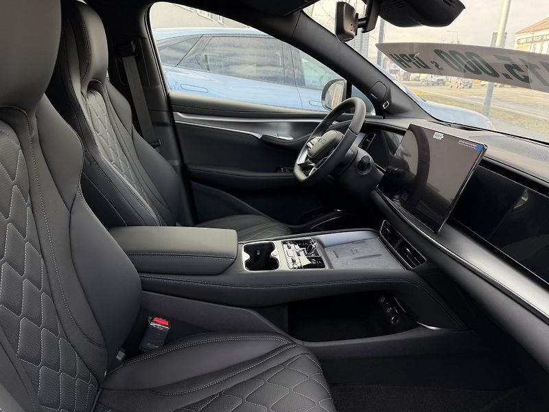 BYD Sealion 7 (2025) Excellence AWD - fotka 7 z 10