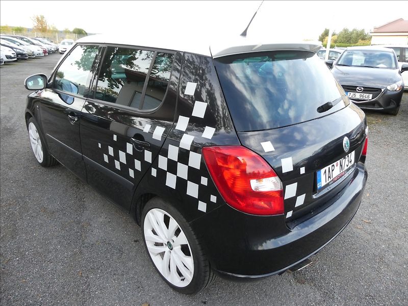Škoda Fabia 1,2 TSi, 2 x kola, po servise - fotka 7 z 45