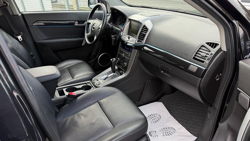 Chevrolet Captiva (2012) 2.2D 135kW *A/T*7míst*Servis* - fotka 15 z 23