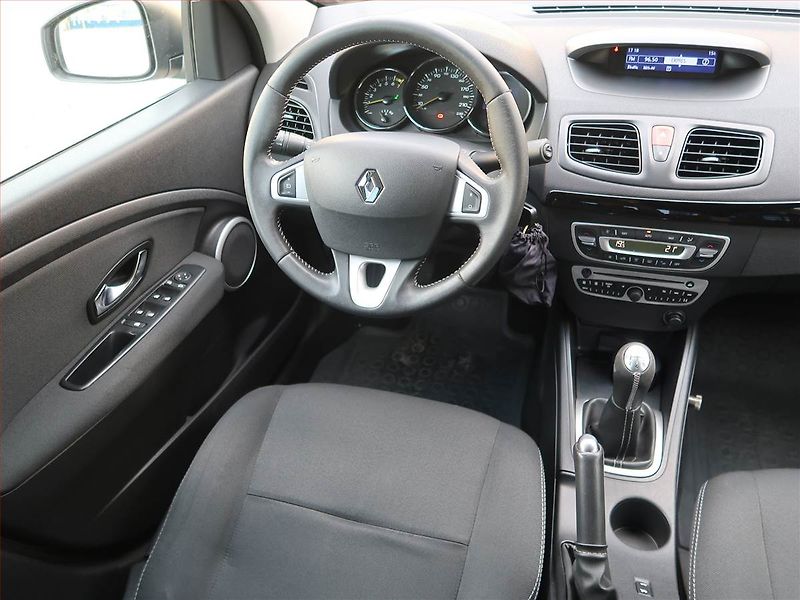 Renault Fluence (2012) 1.6 16V, Tempomat - fotka 7 z 17