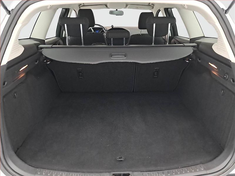 Ford Focus (2016) 1.0 EcoBoost - fotka 13 z 17