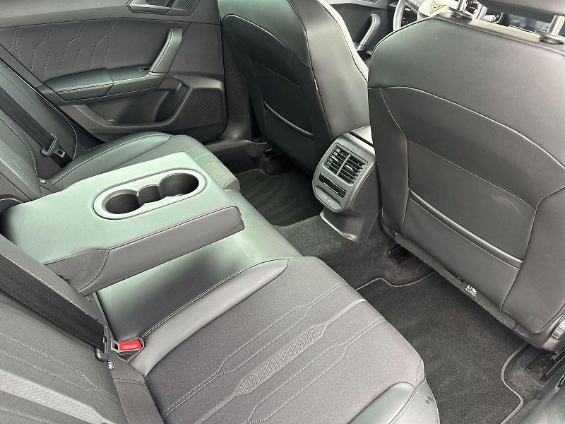 Cupra Formentor (2023) 1.5 TSI DSG - fotka 10 z 33