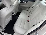 Volvo S60 (2023) ULTIMATE DARK B5 184kW AWD TAŽ - náhled 8