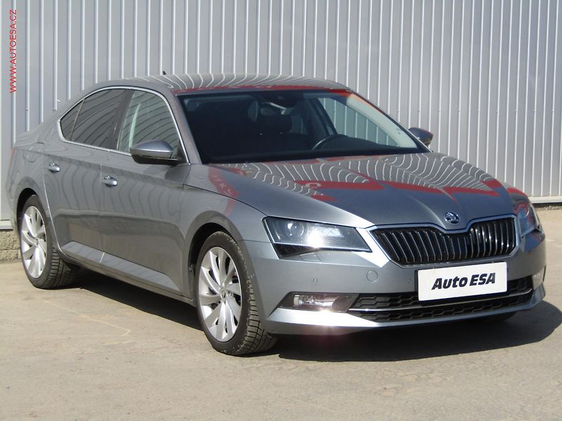 Škoda Superb (2015) 2.0 TDi, Style, DSG - fotografie inzerátu