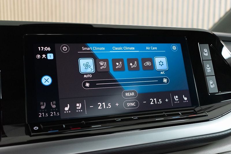 Volkswagen Multivan 1.4 TSI LONG*TAŽNÉ*ZÁRUKA*ČR 1 - fotka 30 z 50