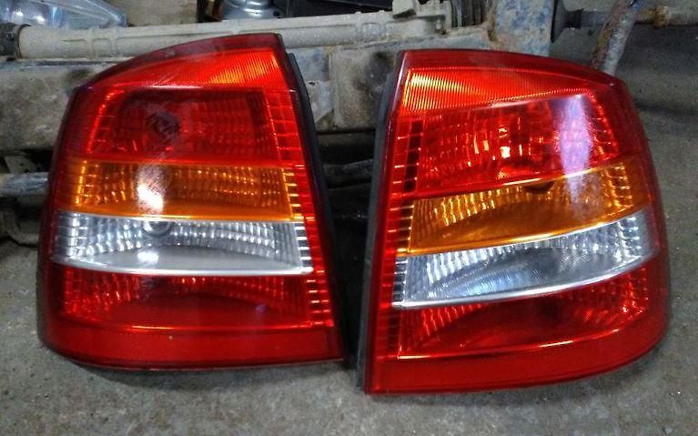 Opel Astra G hatchback zadní světla - fotka 1 z 1