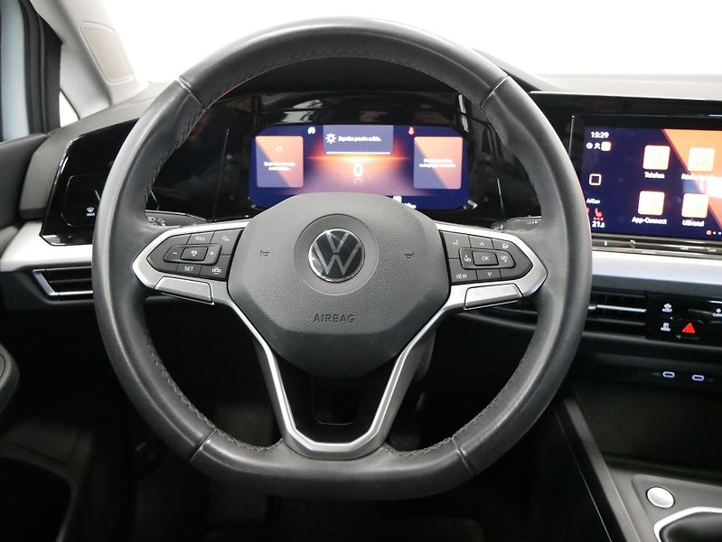 Volkswagen Golf - fotka 17 z 25