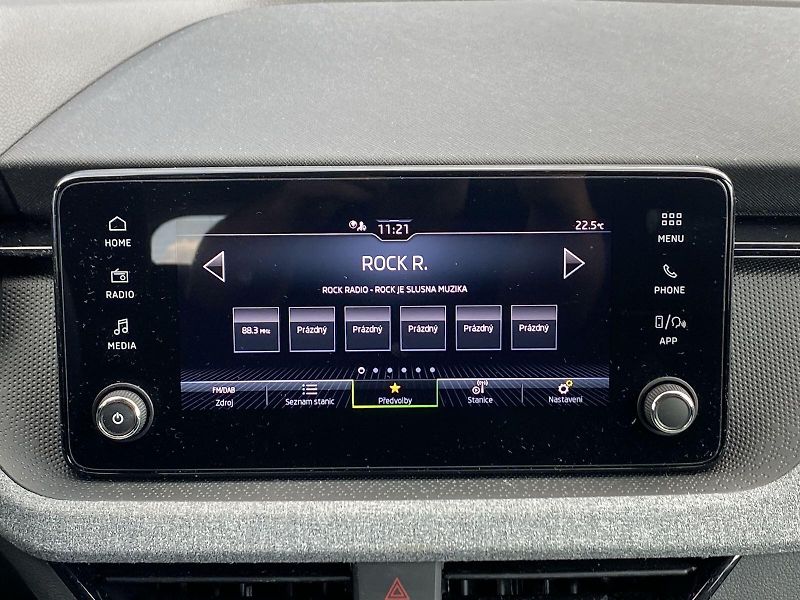 Škoda Scala (2025) 1.0 TSI Selection - fotka 13 z 33