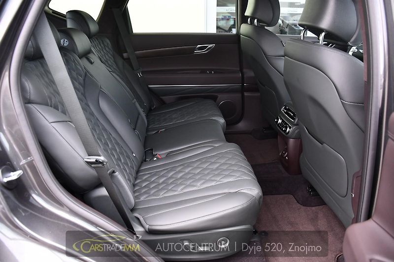 Genesis GV80 3.0 AWD AT8 LUXURY LINE 1M - fotka 19 z 60