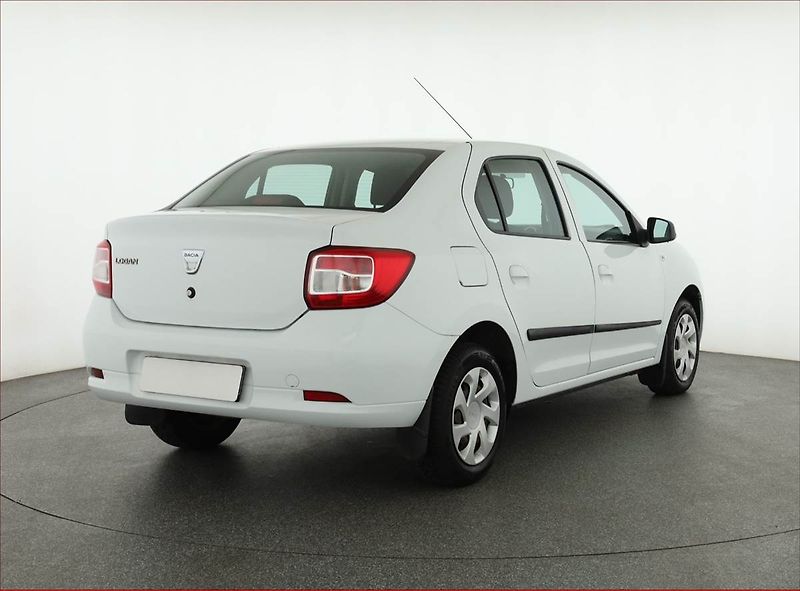 Dacia Logan (2015) 1.2 16V, Serv.kniha, Tempomat - fotka 5 z 14
