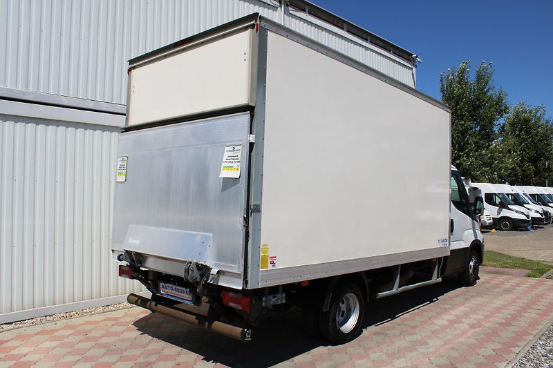 Iveco Daily 35C160 2,3 Skříň+čelo+klima - fotka 4 z 19