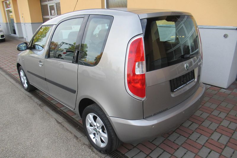 Škoda Roomster 1.4 TDi AUT. KLIMA SADA KOL - fotka 4 z 23