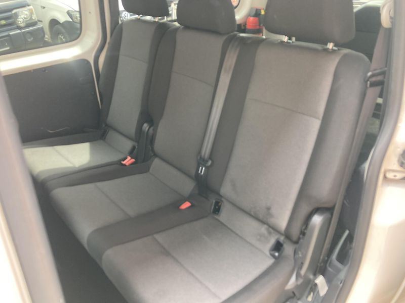 Volkswagen Caddy (2018) MAXI 2,0TDi EcoProfi -DPH - fotka 16 z 20