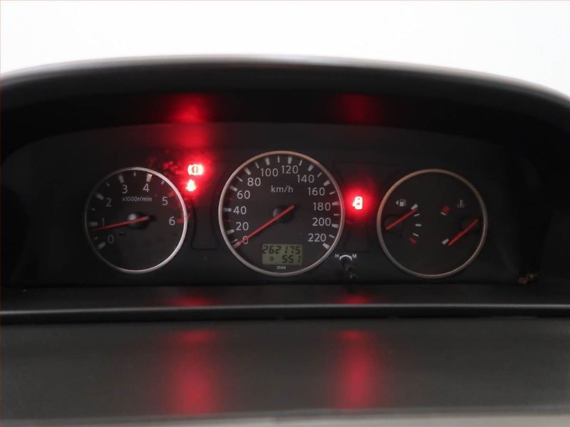 Nissan X-Trail (2006) 2.2 dCi, 4X4, Tažné - fotka 11 z 13