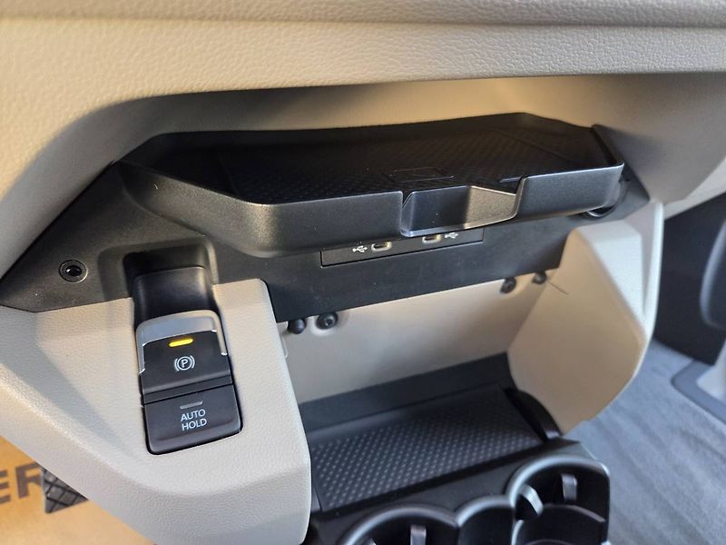 Volkswagen Ostatní (2026) Multivan 2.0 TDI  DSG BULLI - fotka 35 z 54