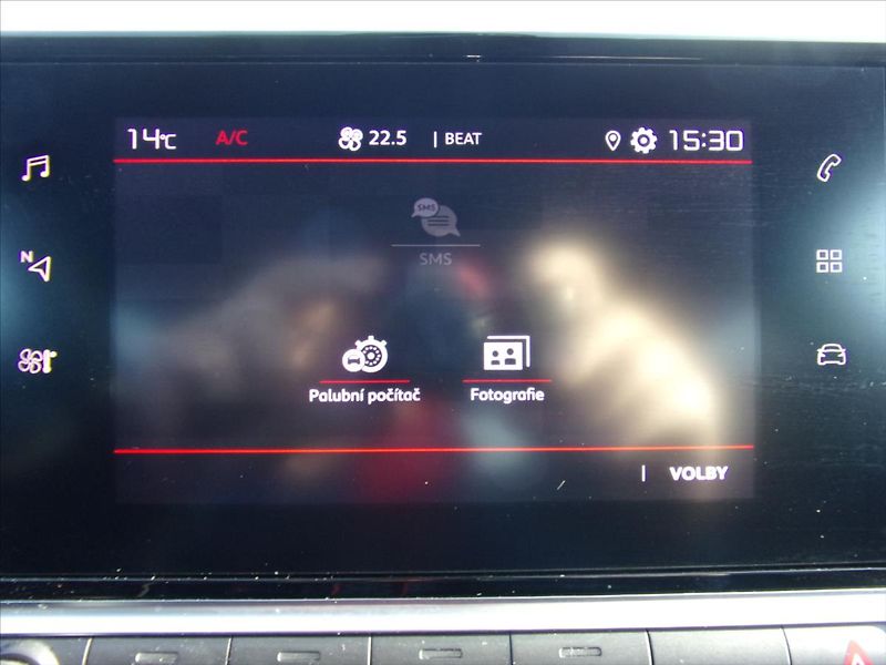 Citroën C4 Cactus 1,2 PT 81kW  ČR - fotka 19 z 27