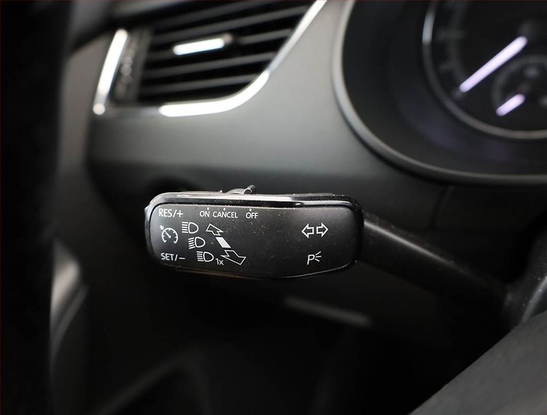 Škoda Octavia (2019) Ambition 1.6 TDI, Serv.kniha - fotka 19 z 19