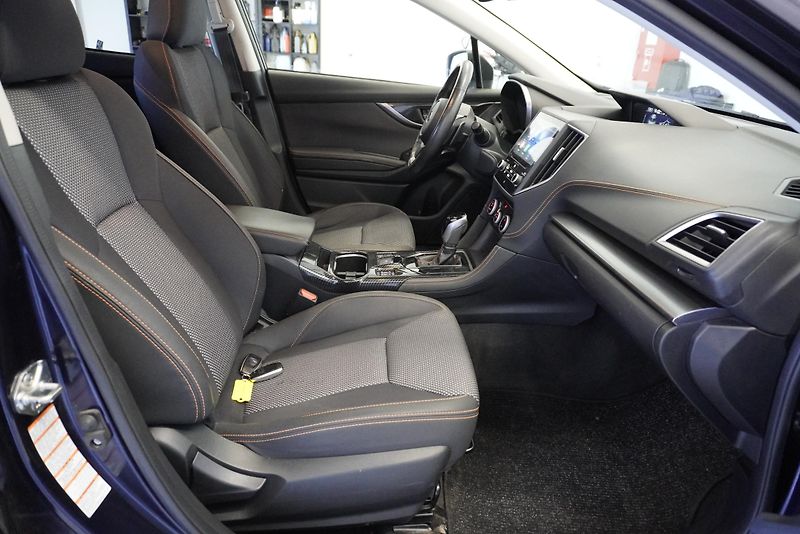 Subaru XV 2,0I LINEAR 4WD AUT. - fotka 28 z 34