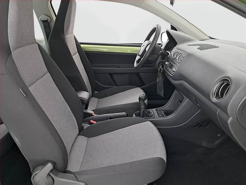 Škoda Citigo (2011) 1.0 MPI, po STK, rezervace - fotka 9 z 12