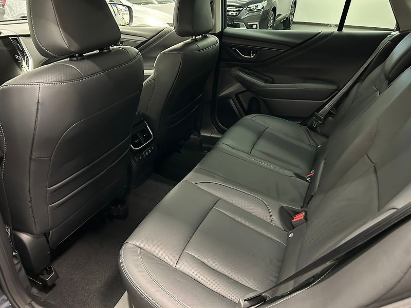 Subaru Outback (2025) 2.5 Comfort 2025 | Záruka - fotka 16 z 32