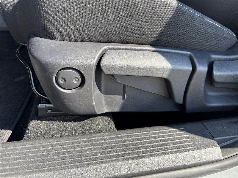 Nissan Qashqai 1,3 i AT N-Connecta - fotka 11 z 43