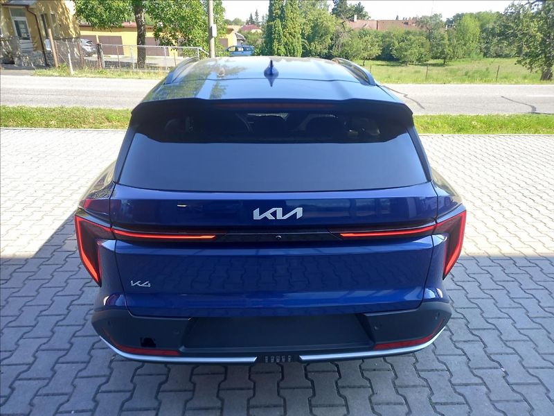 Kia K4 1,6 T-GDi SW 7DCT EXCLUSIVE - fotka 4 z 6