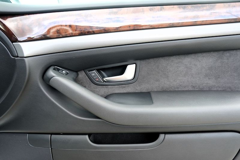 Audi A8 3.0 TDI quattro tiptronic,kůže - fotka 23 z 44