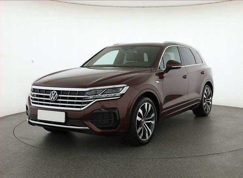 Volkswagen Touareg (2022) 3.0 TDI - fotka 2 z 22