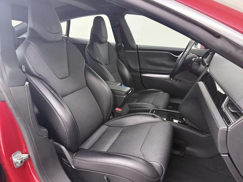 Tesla Model S 75D 386kW MCU2 SOH 91%  - fotka 5 z 14