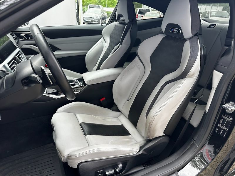 BMW M4 3,0 375kW-COMPETITION - fotka 10 z 46