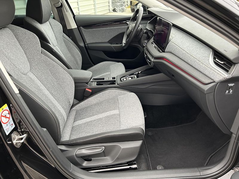 Škoda Octavia 2.0 TDI Top selection - fotka 9 z 26