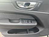 Volvo XC60 (2025) T6 RECHARGE PHEV 4WD ČR 1.maj  - náhled 27