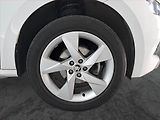 Peugeot 2008 (2021) 1.2 PureTech, ČR,1.maj - náhled 12