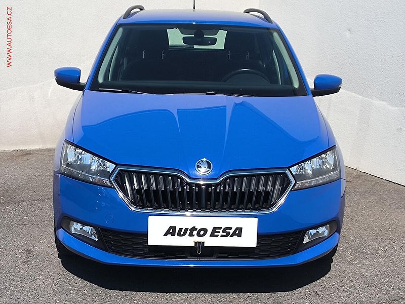 Škoda Fabia (2022) 1.0 TSi, 1.maj,ČR, Ambition - fotka 2 z 19