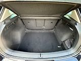 Volkswagen Tiguan (2022) 1.5 TSI 110kW záruka LED manuá - náhled 29