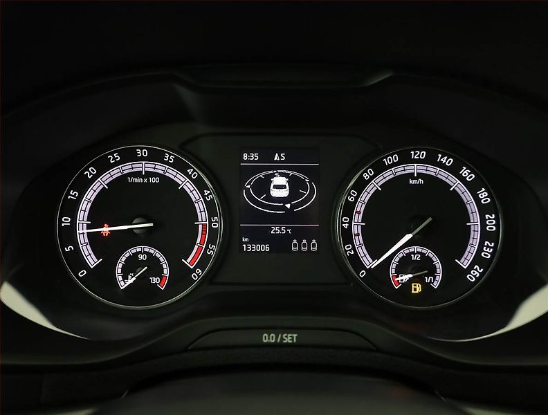 Škoda Karoq (2018) Ambition 2.0 TDI, 4X4 - fotka 9 z 20