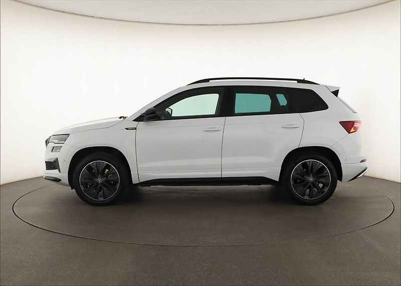 Škoda Karoq (2025) 2.0 TSI, SPORTLINE, AUTOMAT - fotka 3 z 21