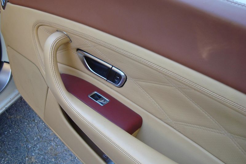 Bentley Continental GT (2007) 6.0W12,Diamond SERIES MULLINER - fotka 31 z 53
