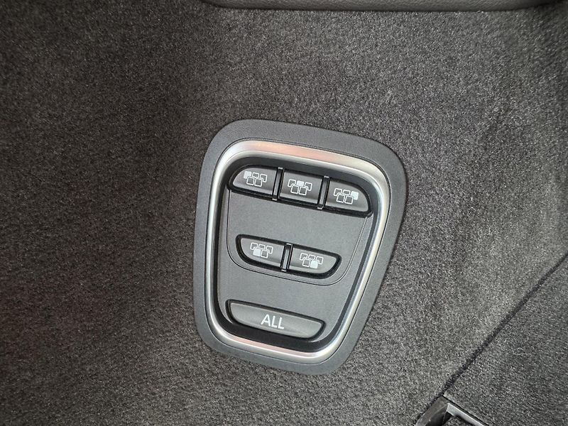 Renault Espace 1,6dCi Init.Paris*7MÍST*Tažné - fotka 39 z 44