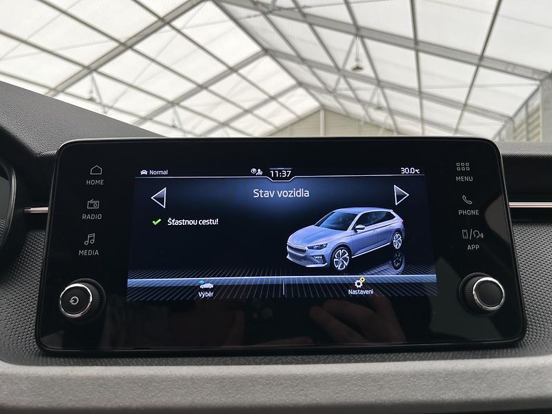 Škoda Scala 1.0 TSI Top selection - fotka 10 z 31