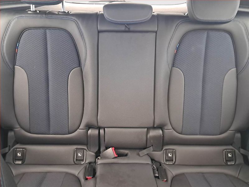 BMW X2 (2020) M Sport xDrive20d - fotka 10 z 18