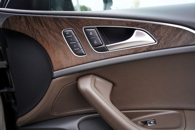 Audi A6 Allroad 3.0 TDI 180kW quattro S tronic - fotka 25 z 53