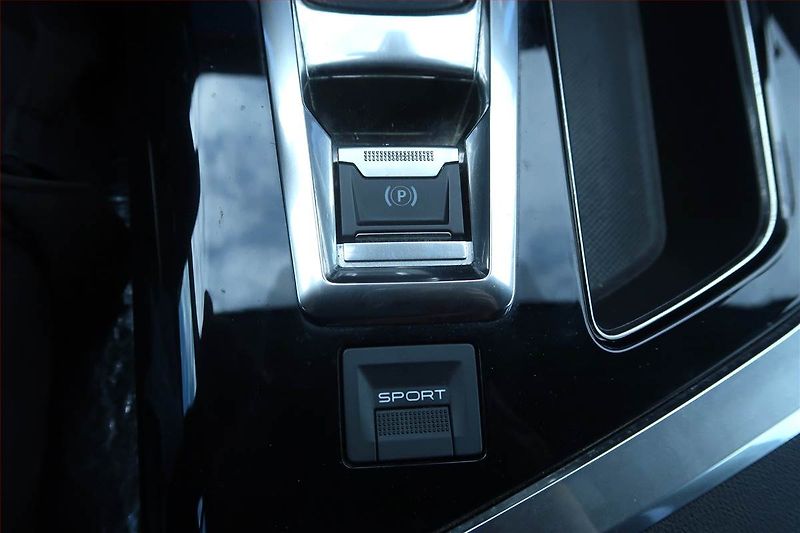 Peugeot 3008 (2017) 1.2 PureTech, Automat - fotka 23 z 23