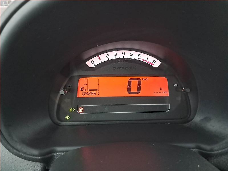 Citroën C3 (2007) 1.1 i, ČR,1.maj, po STK - fotka 11 z 15