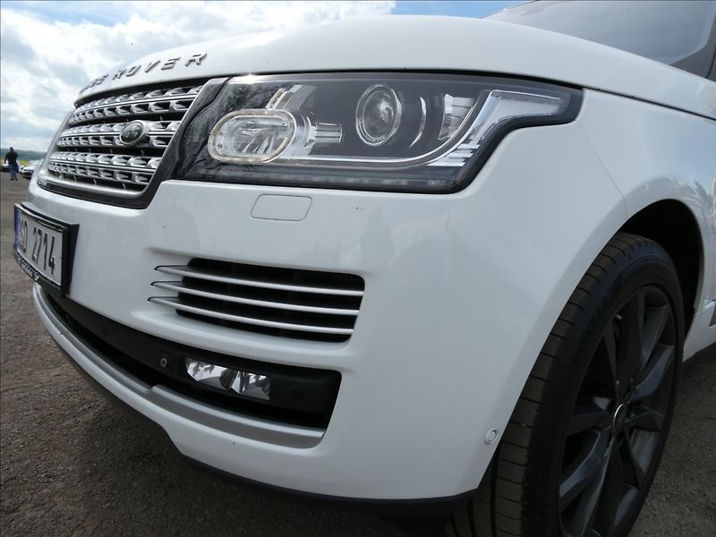 Land Rover Range Rover 4,4 TDV8 Vogue Auto,ČR,2x kola - fotka 4 z 50