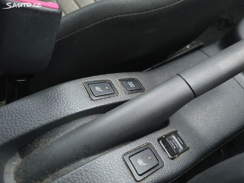 Suzuki SX4 4X4,KRÁSNÝ,95KM,1MAJ74L,VÝBAVA - fotka 11 z 22
