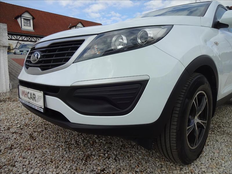 Kia Sportage 1,6GDi  Active Plus - fotka 12 z 46